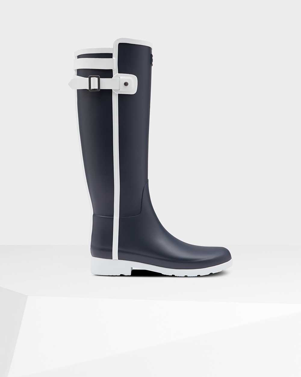 Womens Hunter Refined Slim Fit Contrast Tall Rain Boots Navy/White | NDMAOP-782